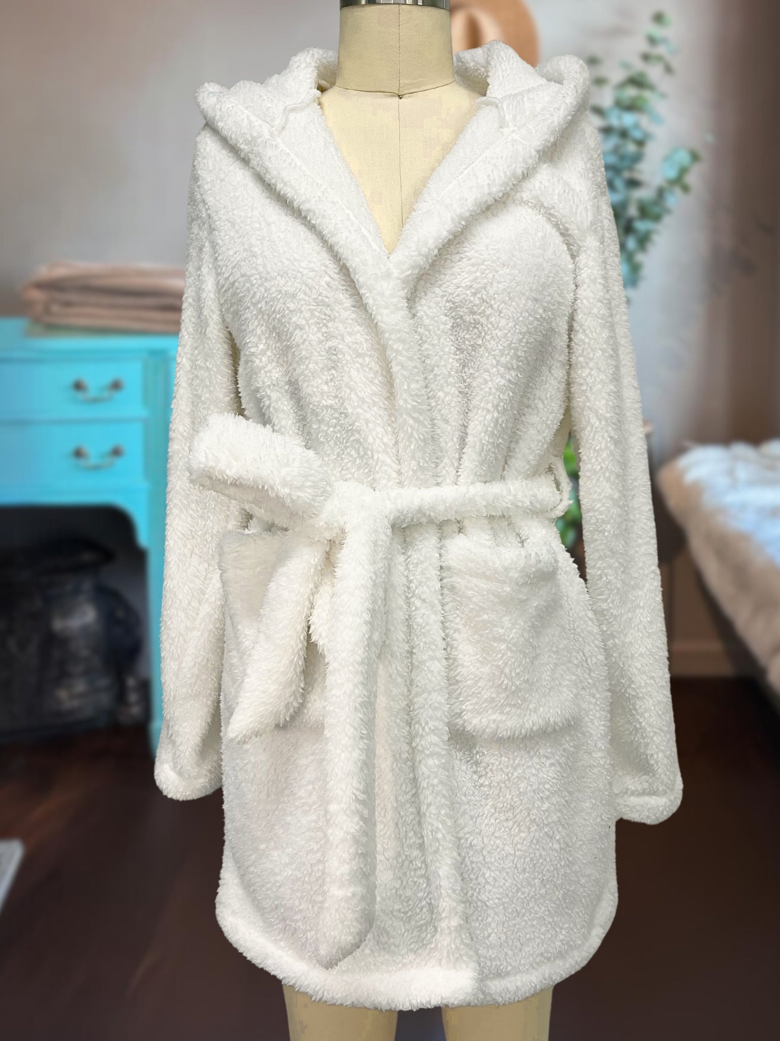 Plush Hooded Lounge Robe White