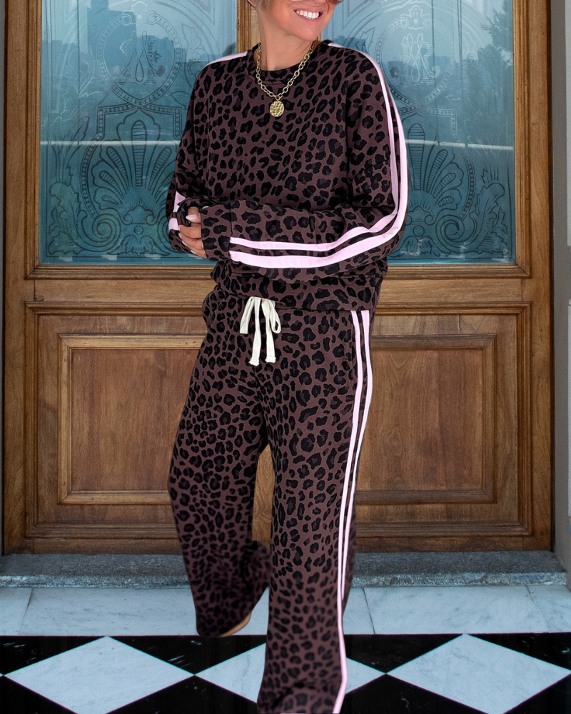 Stylish Leopard Side Stripe Set