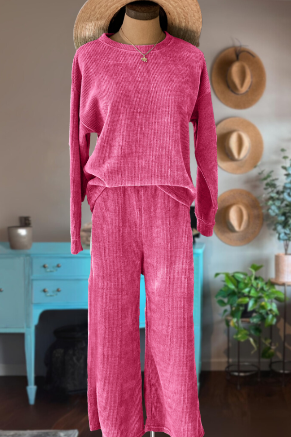 Chenille Long Sleeve Travel Set