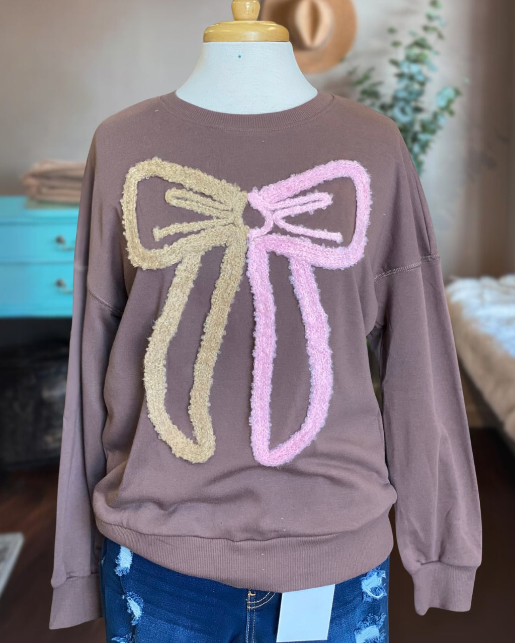 Cute Embroidered Bow Towel Sweatshirt
