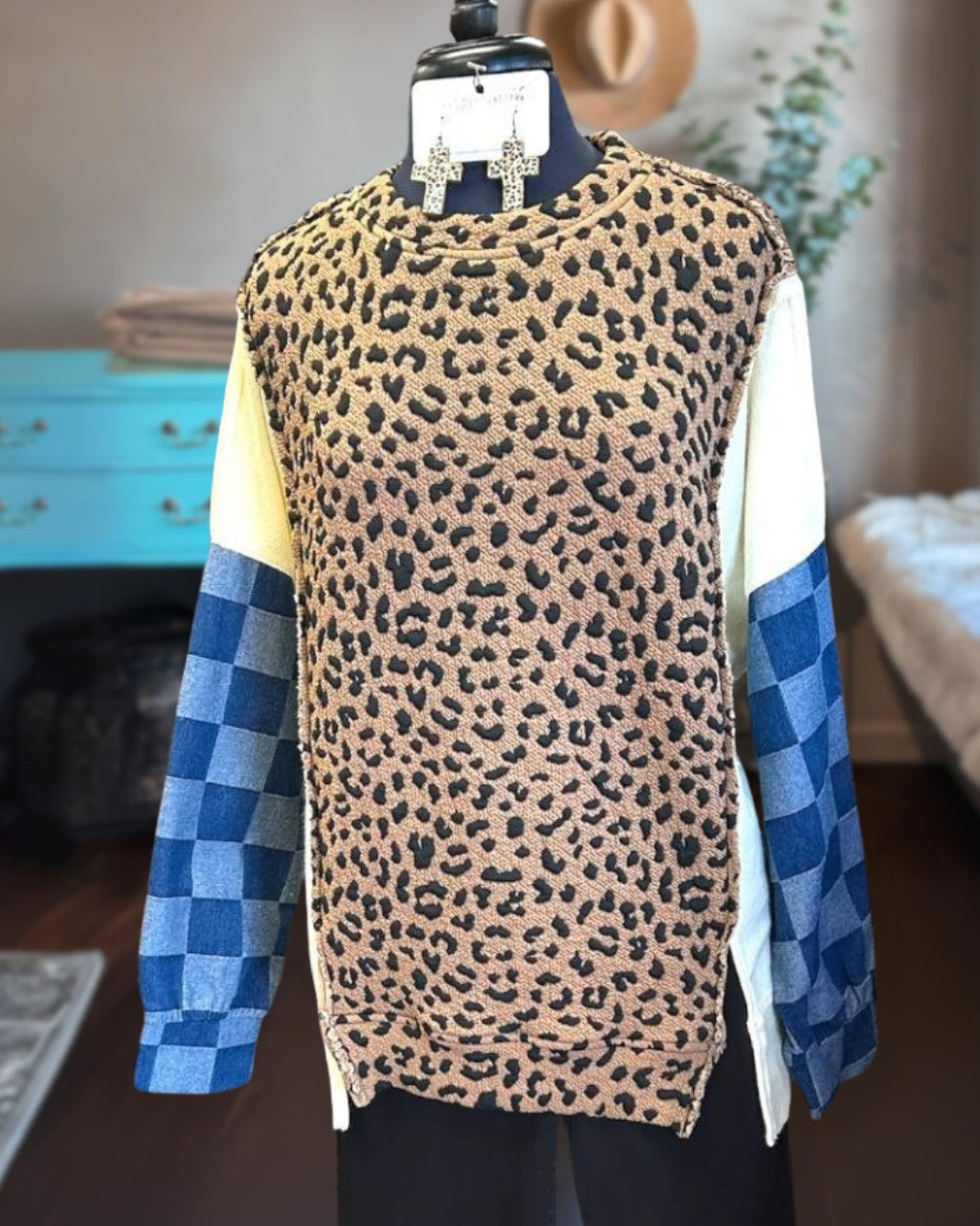 Artistic Leopard Checker Pullover