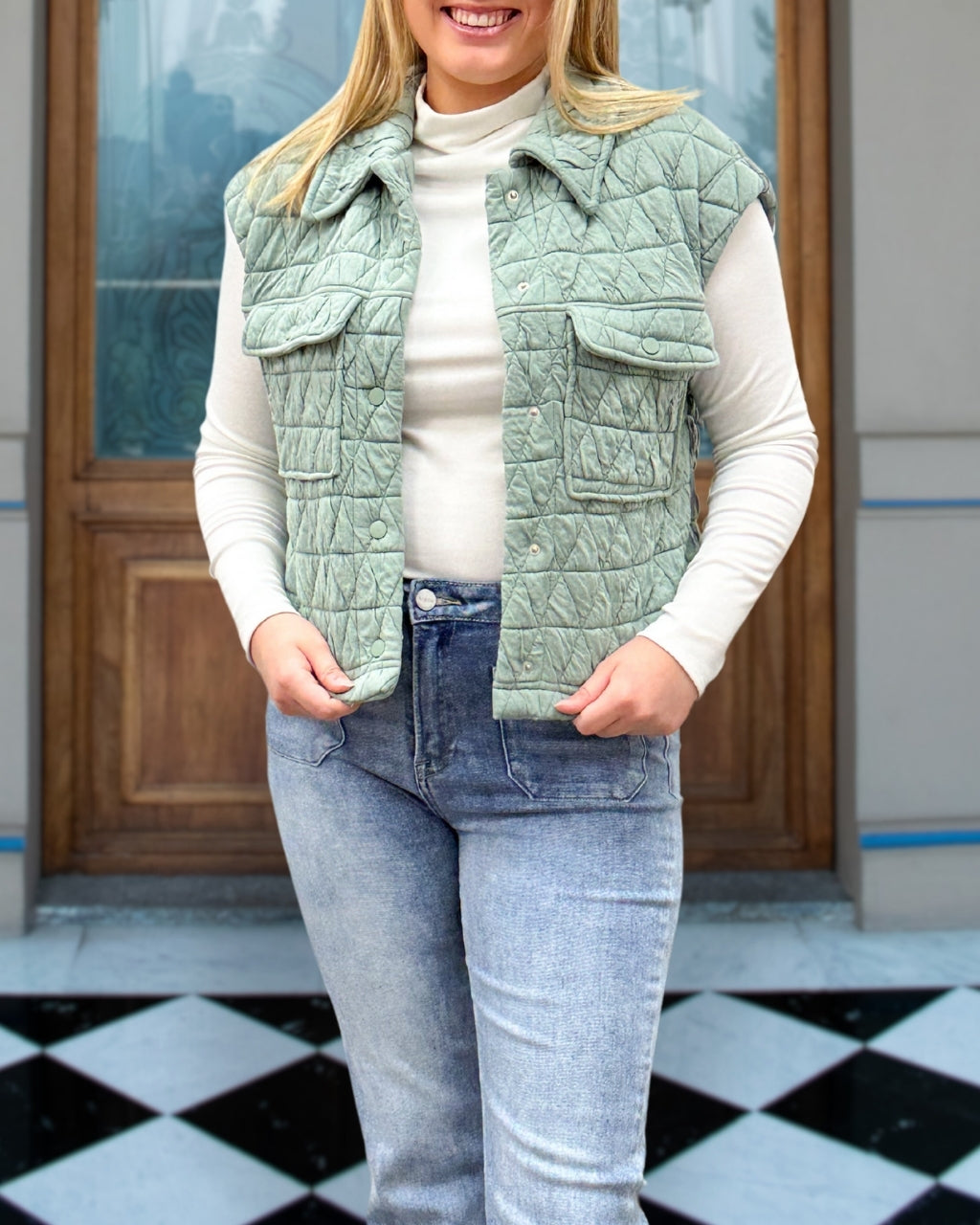 Snap Buttons Quilted Vest