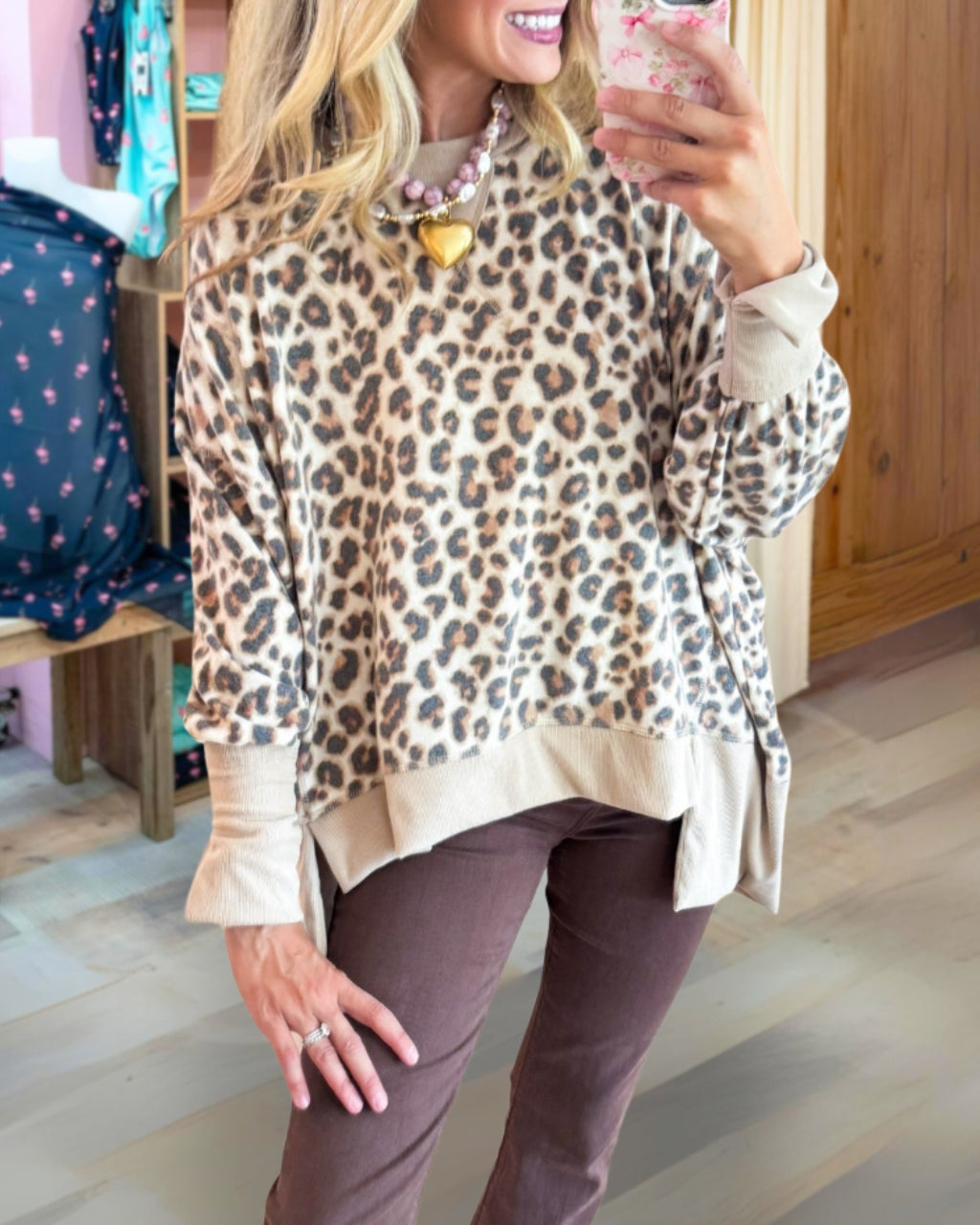 Leopard Print Hi-Low Hem Sweatshirt