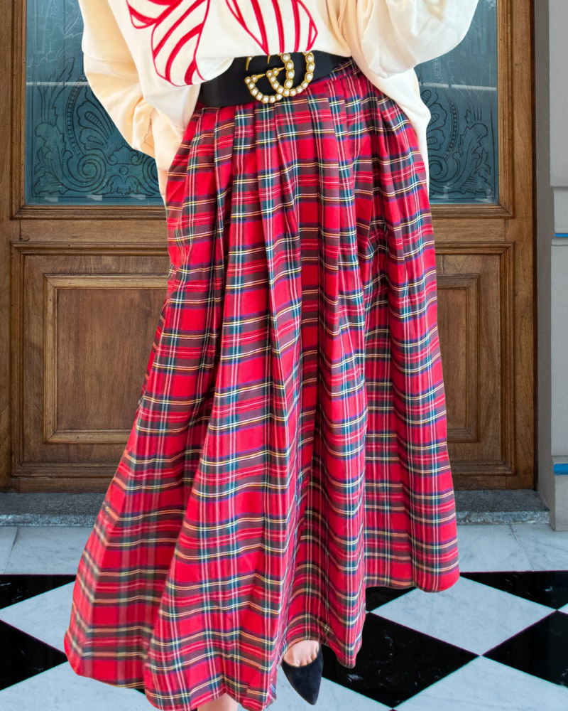 Chic Tartan Pleated Maxi Dress