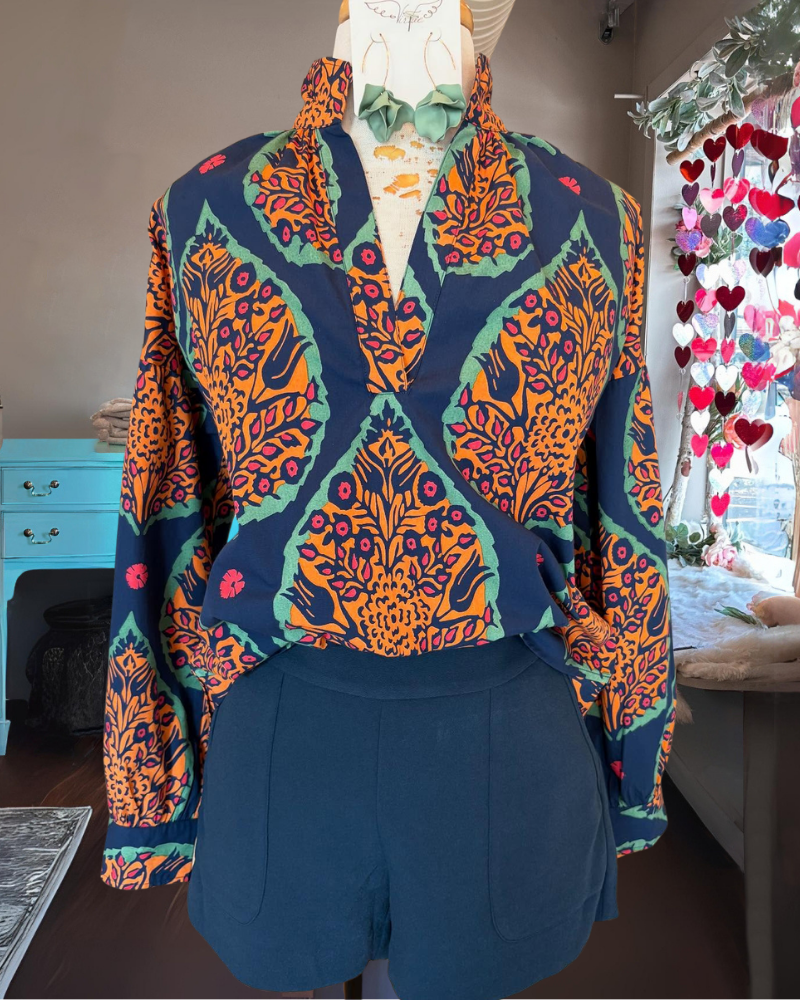 Chic Leaf Satin Top
