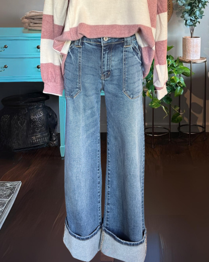 Stylish Wide-Leg Straight Jeans