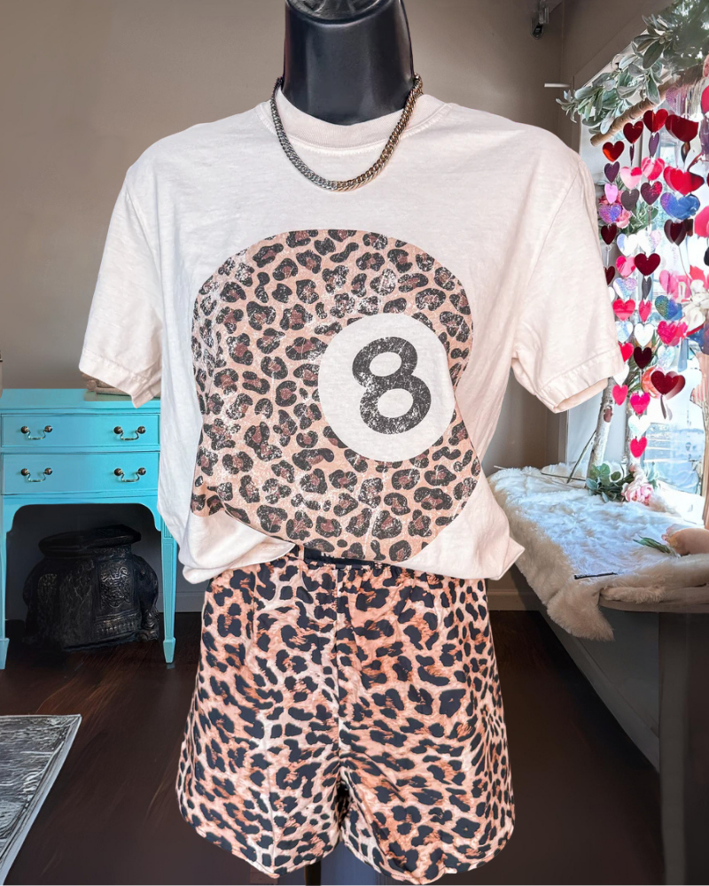 Leopard Billiard 8 T-shirt