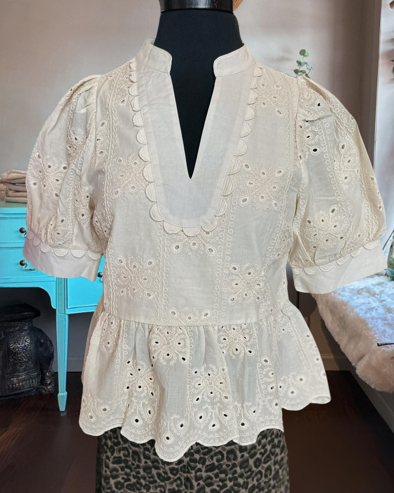 Graceful Floral Cutout Badge Top