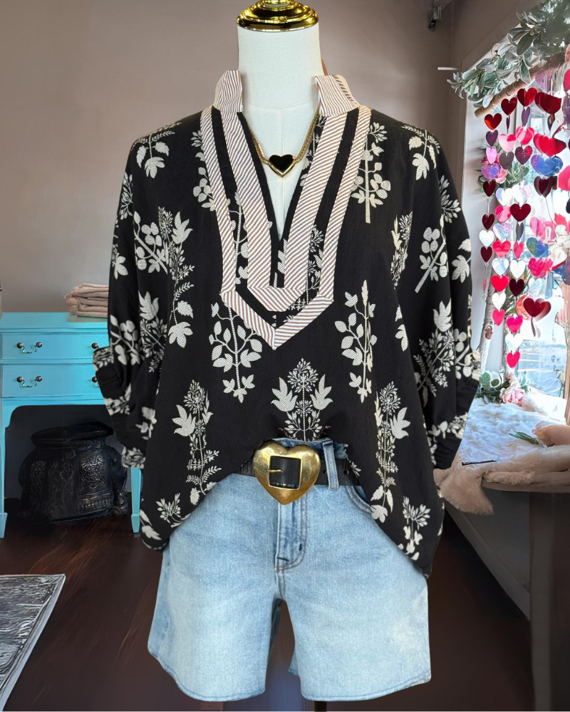 Botanical Pattern V-neck Top