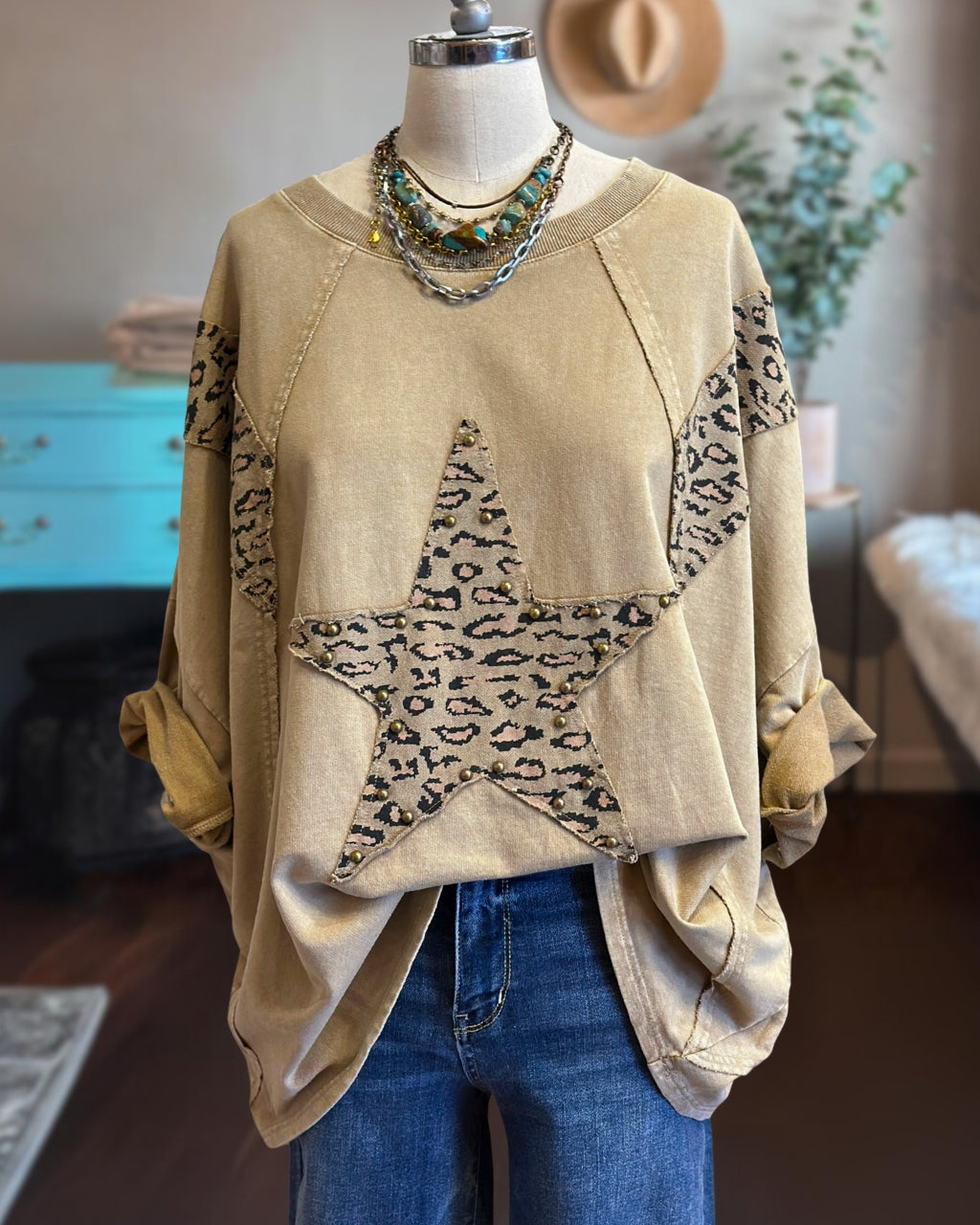 Edgy Star Leopard Top