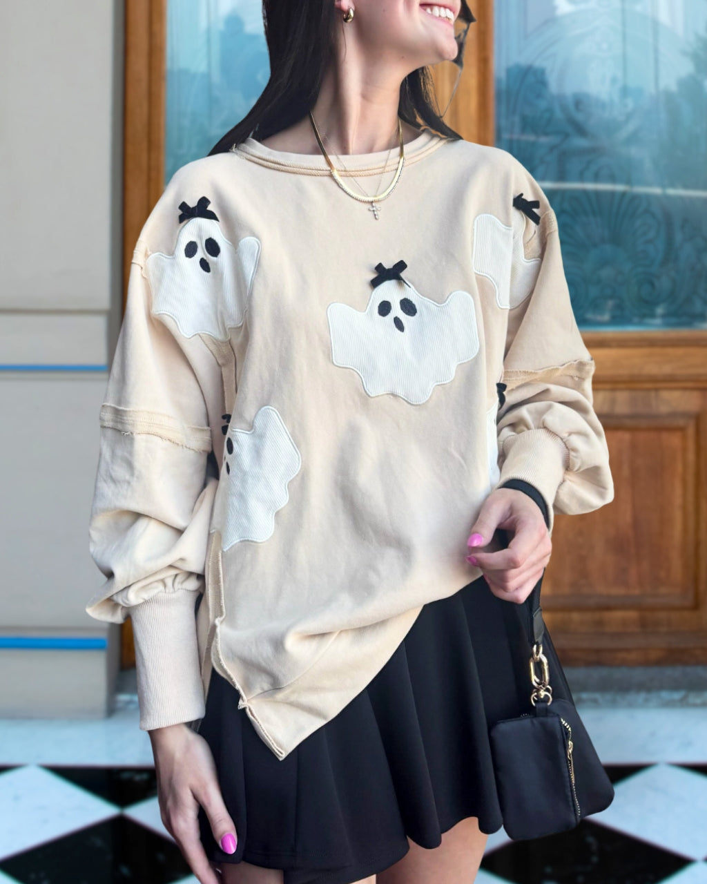 Ghost Bow Embroidered Sweatshirt