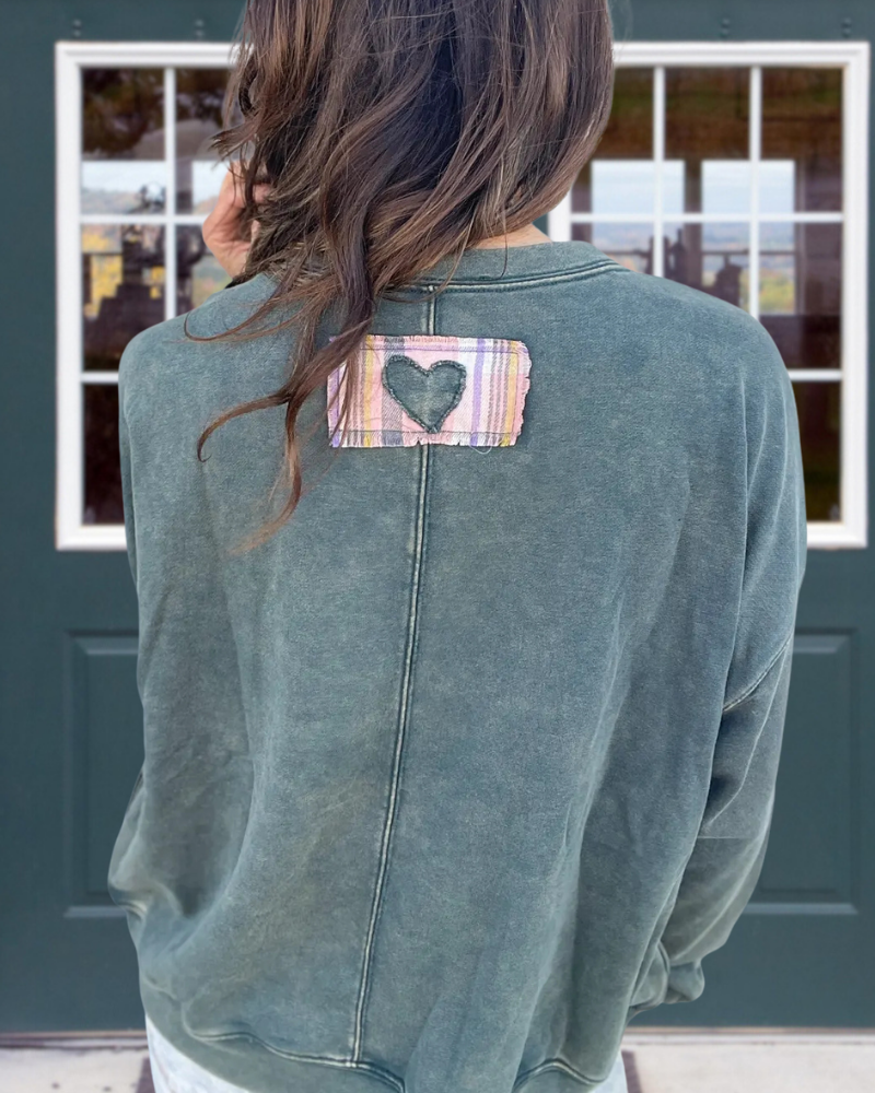 Romantic Heart Crewneck Sweatshirt