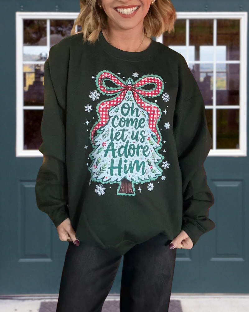 Chic Christmas Tree Crewneck Sweatshirt