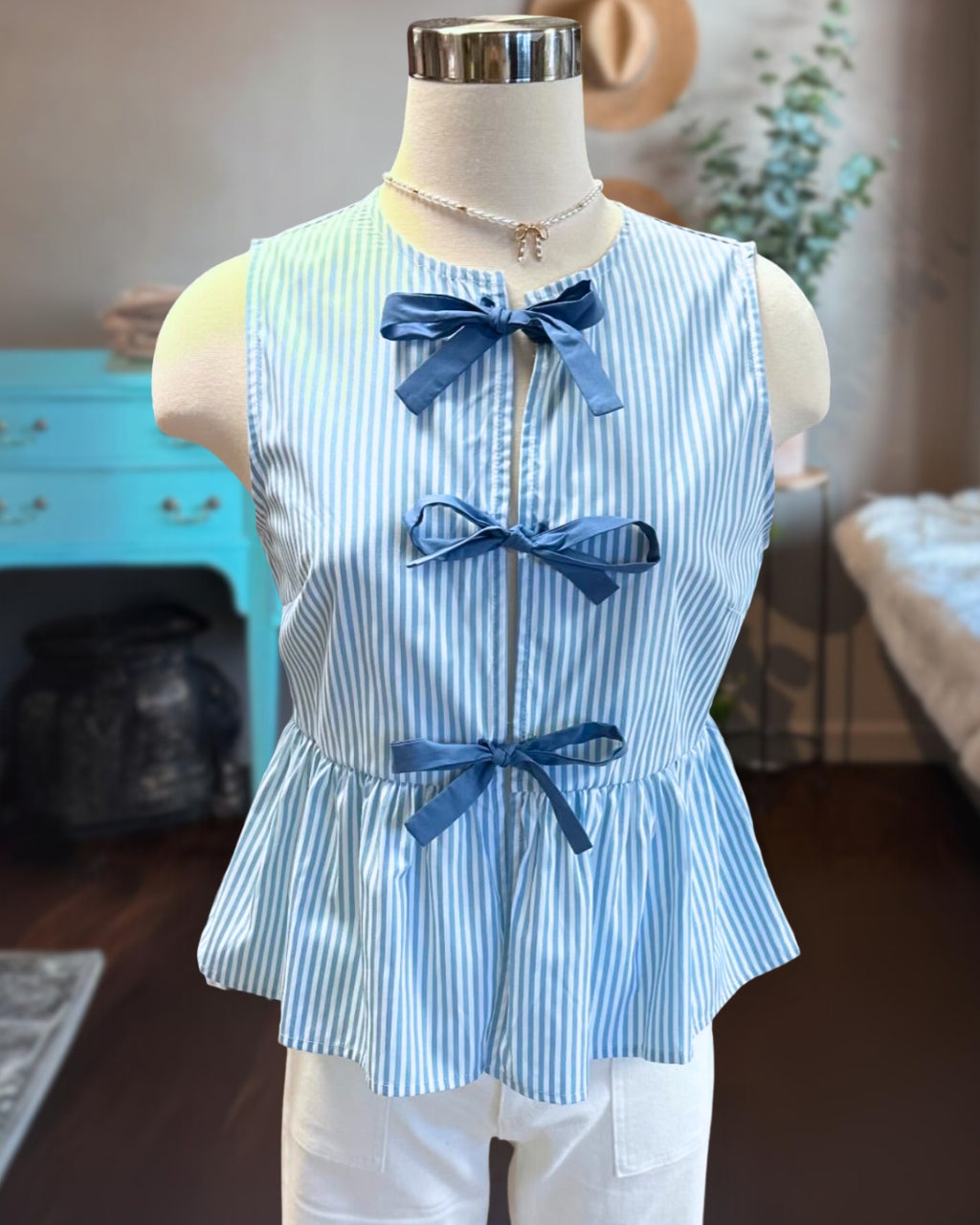 Refreshing Bow Tie Top