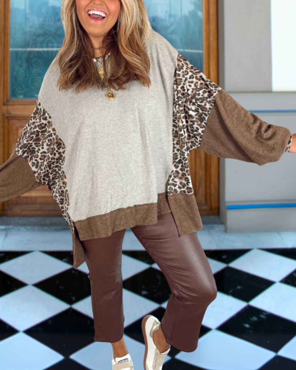 Fun Leopard Contrast Soft Pullover