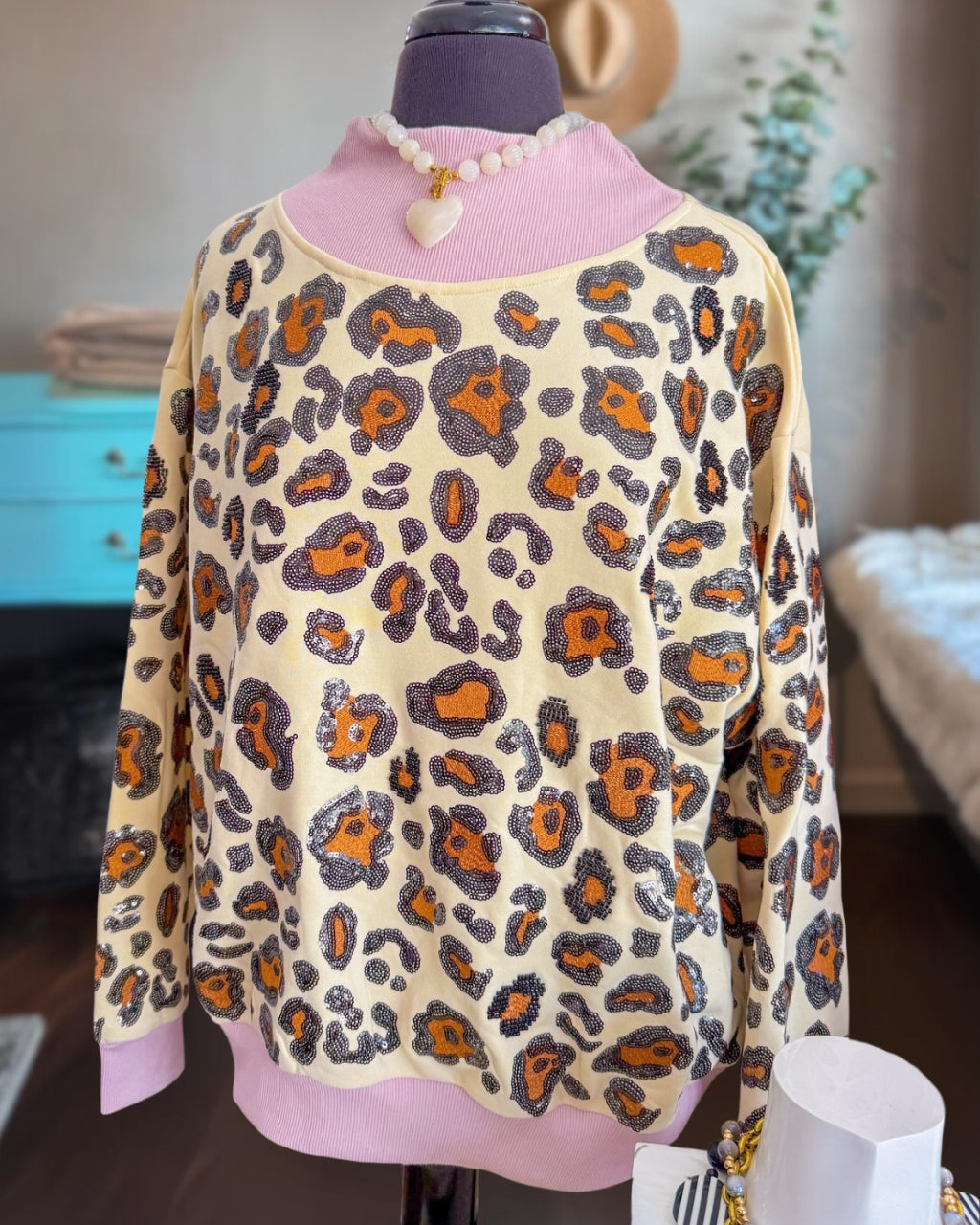 Glam Leopard Glow Sweatshirt