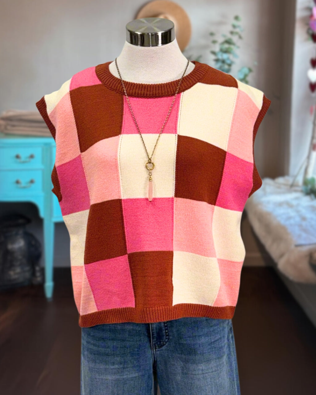 Checkered Knit Sleeveless Vest