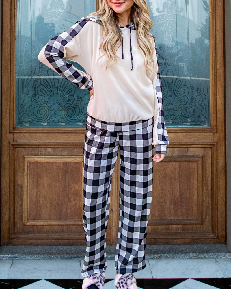 Fashionable Plaid Hooded Set