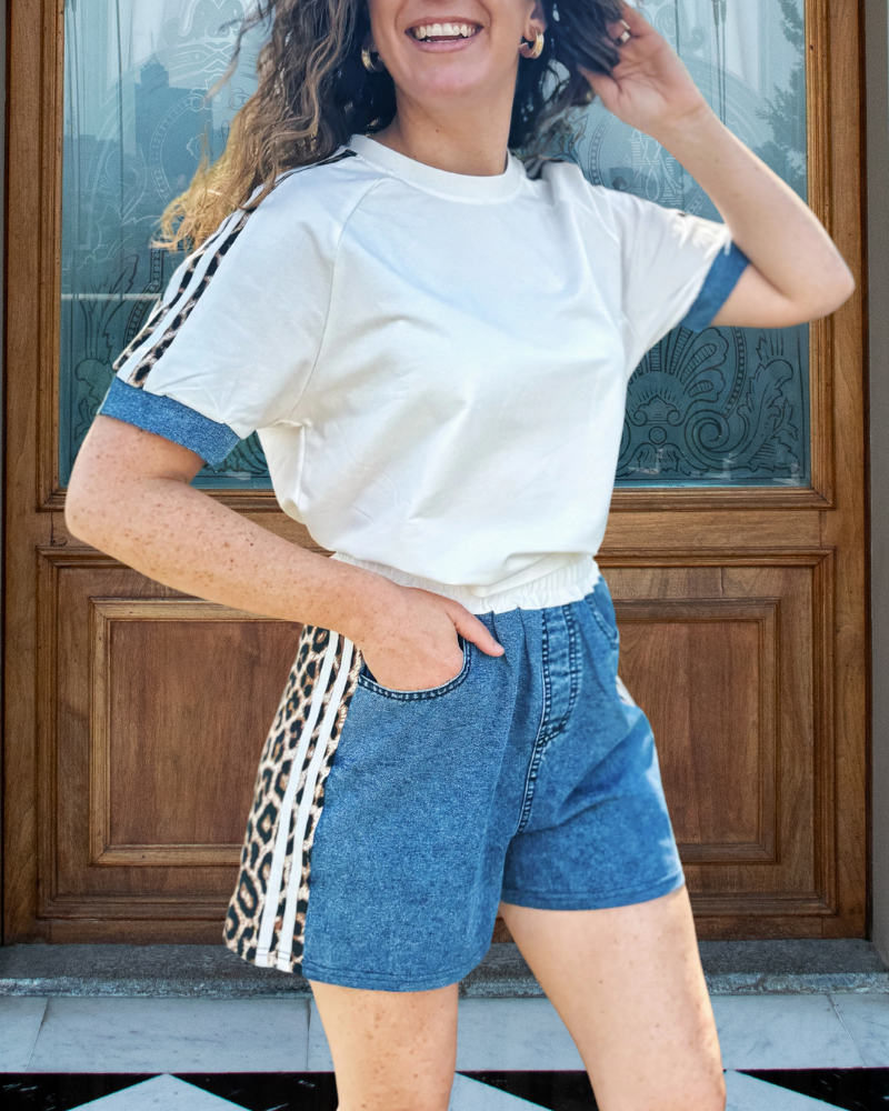Simple Contrast Color Trim Tee