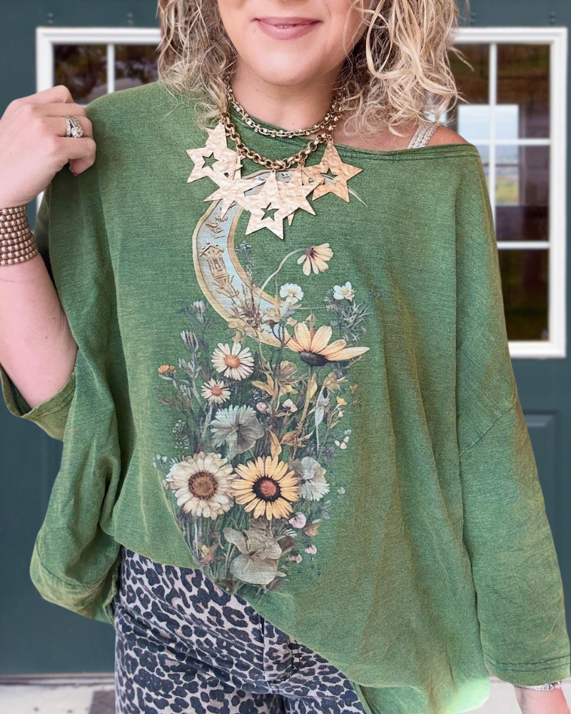Oversized Moon Floral Pullover