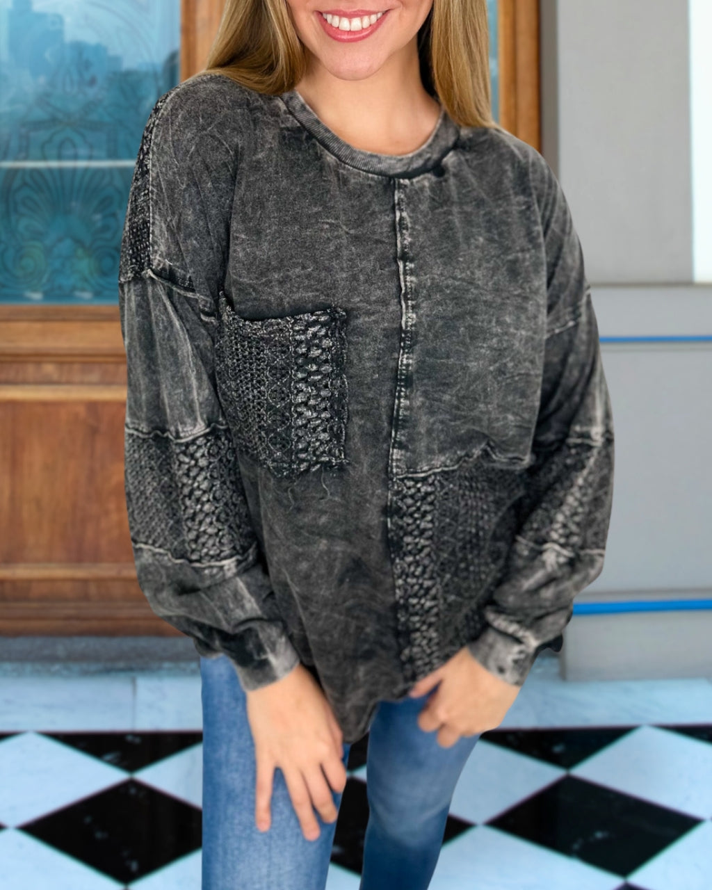 Chic Cotton Washed Sweatshirt